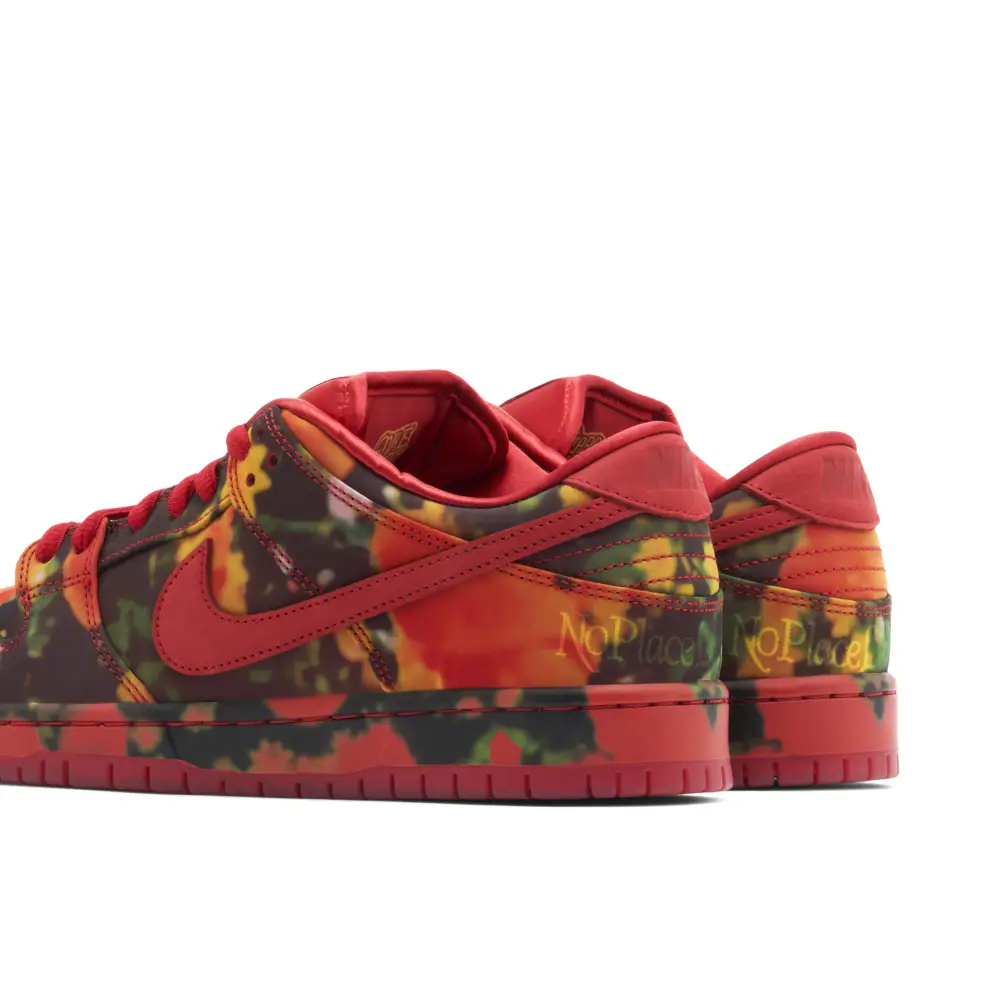 Nike SB Dunk Low The Wizard of Oz Poppy Field 