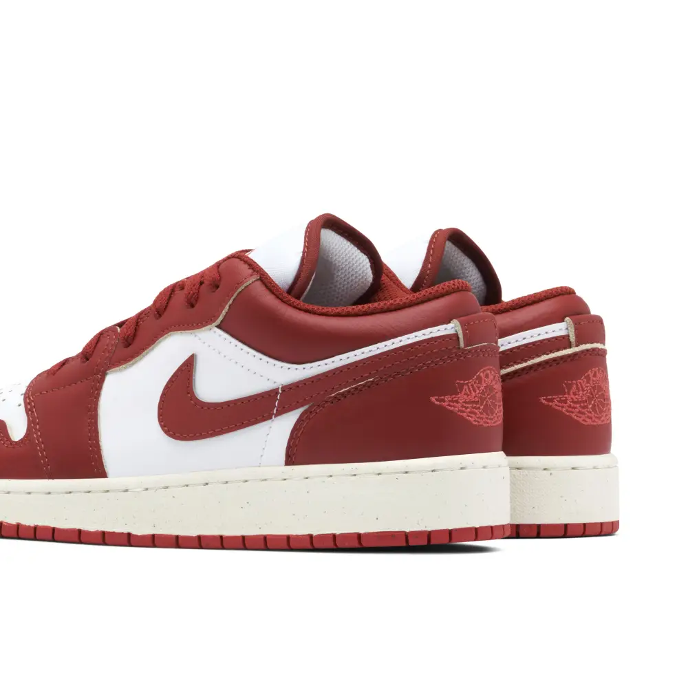 Air Jordan 1 Low SE Dune Red GS 