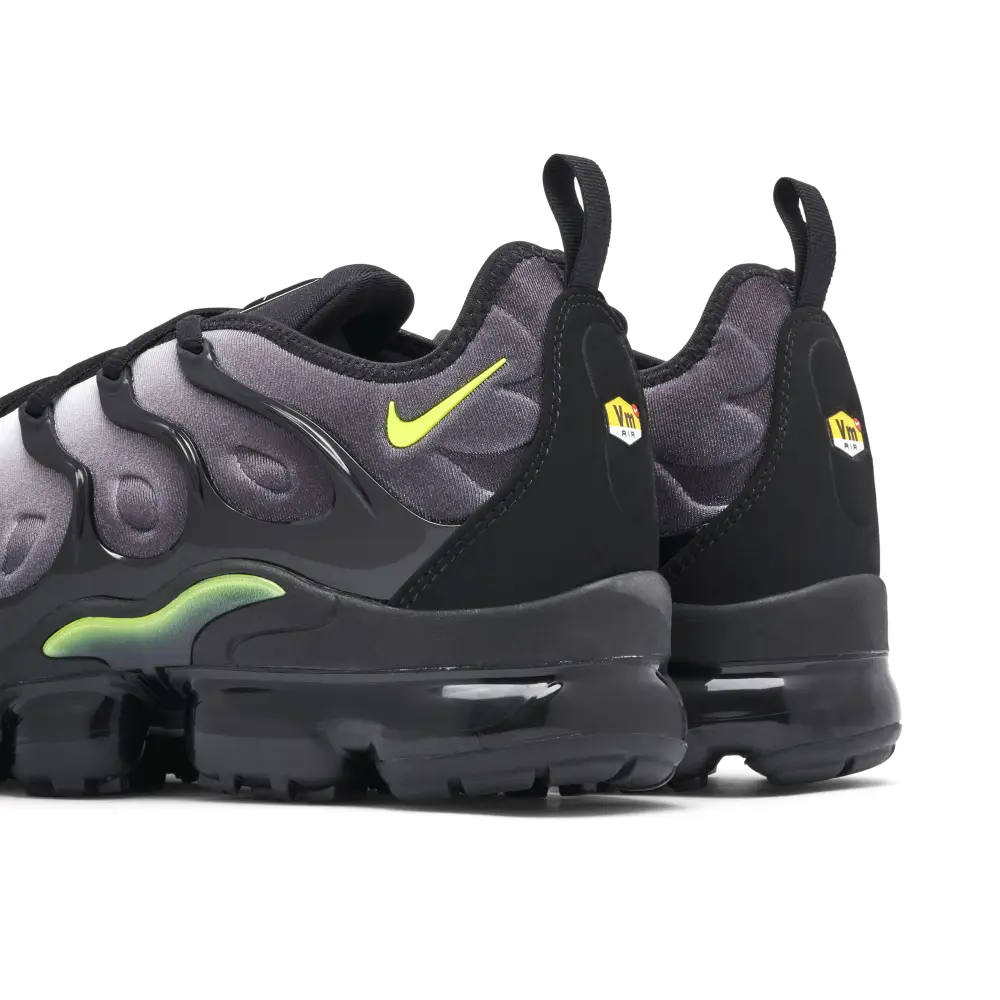 Nike Air VaporMax Plus Black Volt 