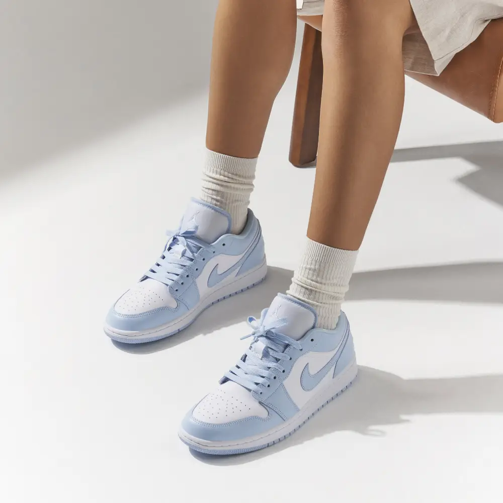 Air Jordan 1 Low Aluminum Womens