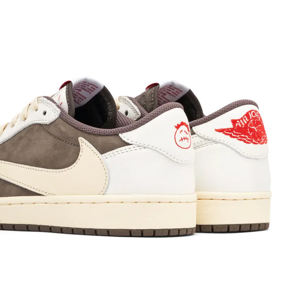 Air Jordan 1 Retro Low OG SP x Travis Scott Reverse Mocha 