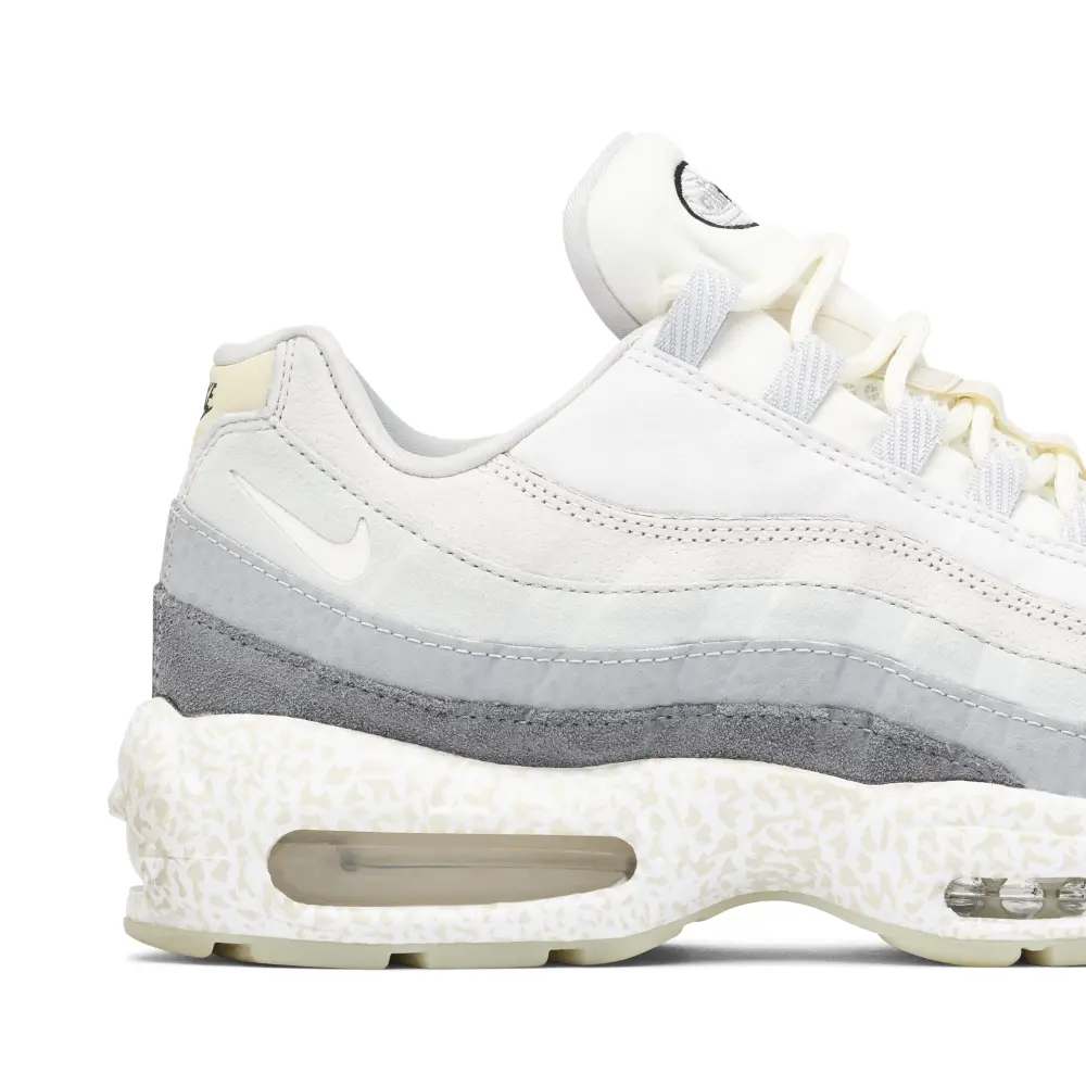Nike Air Max 95 Light Bone 