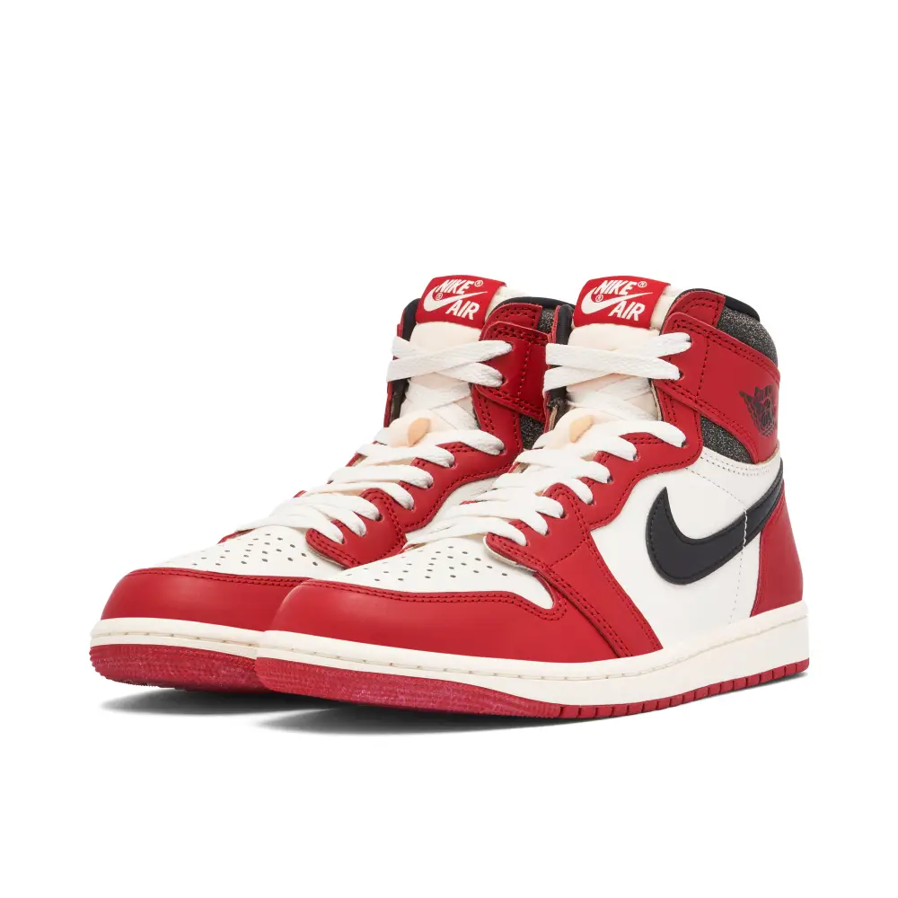 Air Jordan 1 High OG Chicago Lost and Found 