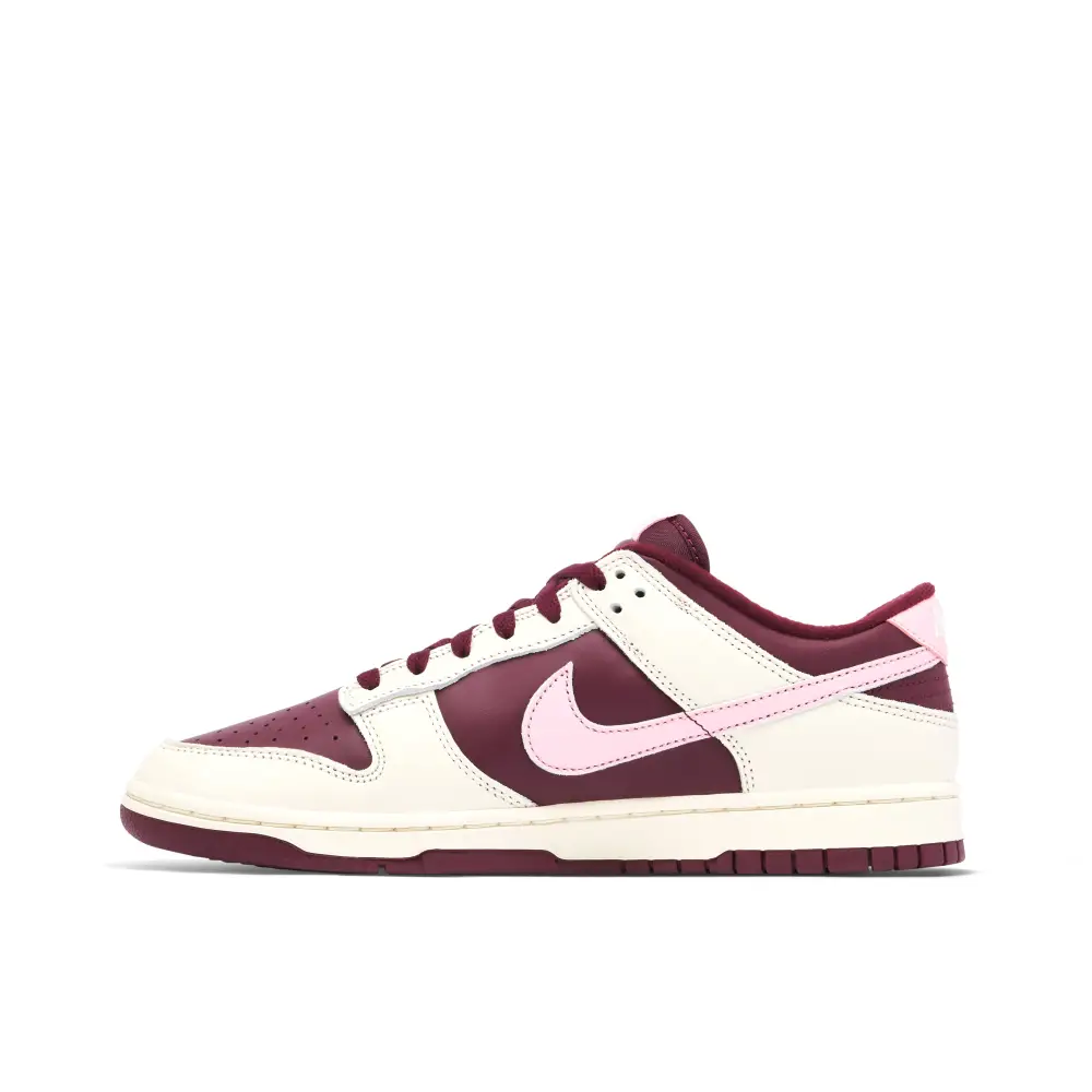 Nike Dunk Low Valentines Day (2023) 