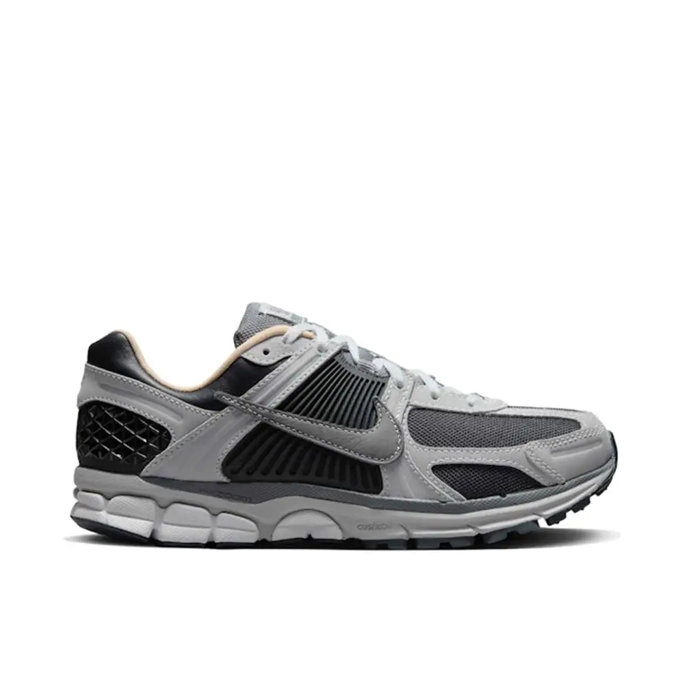 Nike Zoom Vomero 5 Dark Smoke Grey Vachetta 