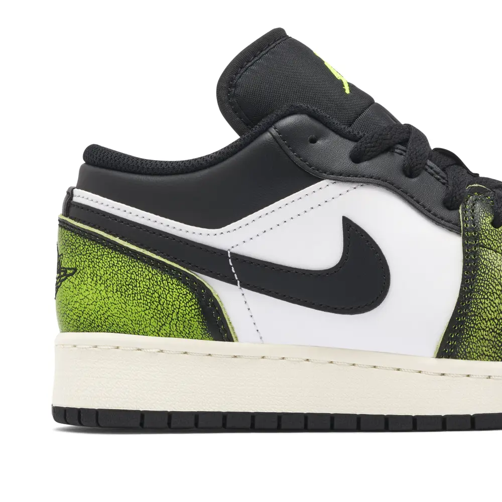 Air Jordan 1 Low White Black Green GS 