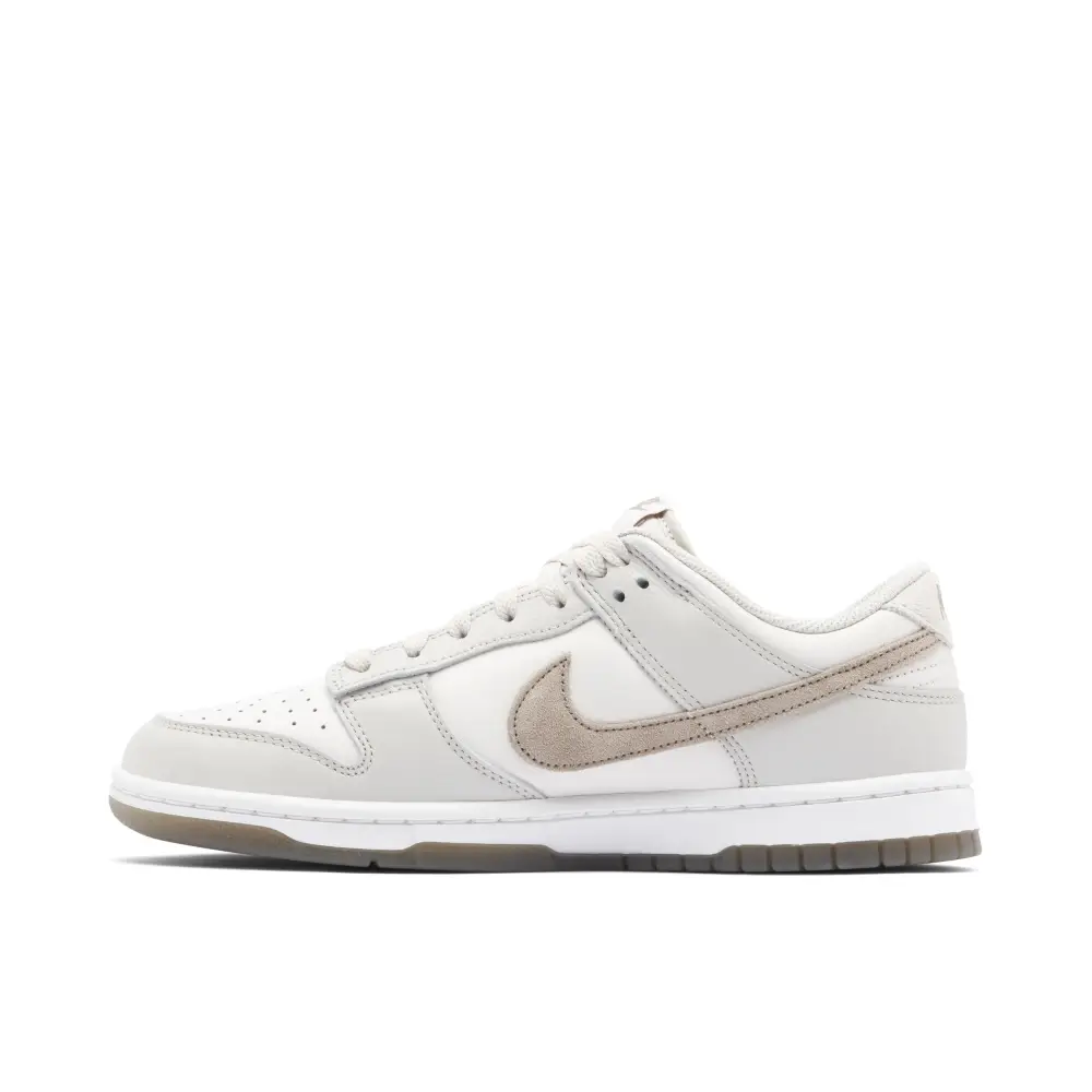 Nike Dunk Low SE Phantom Khaki 