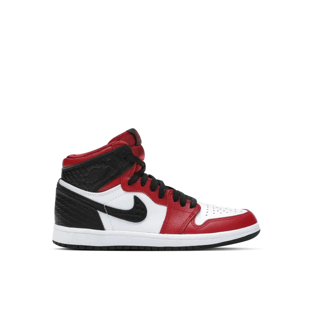Air Jordan 1 Retro High Satin Snake Chicago PS 