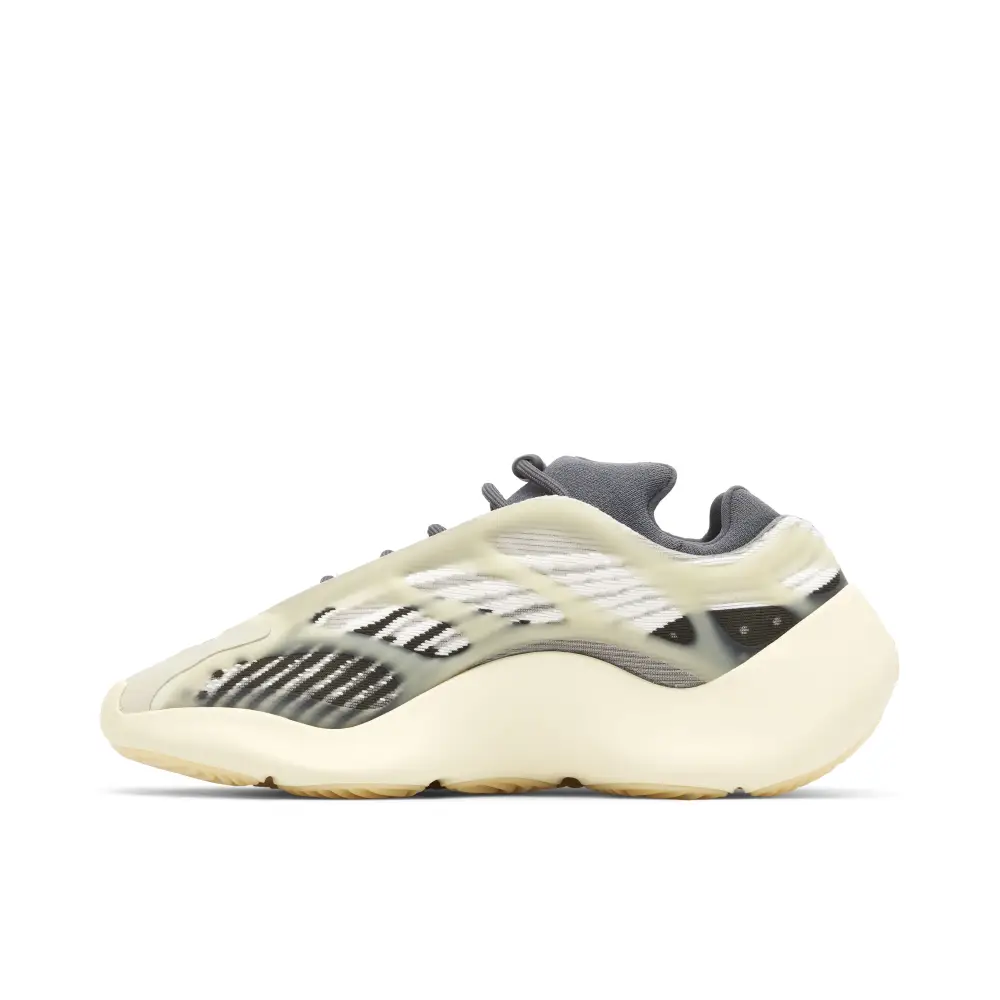 Yeezy 700 V3 Fade Salt 121C536