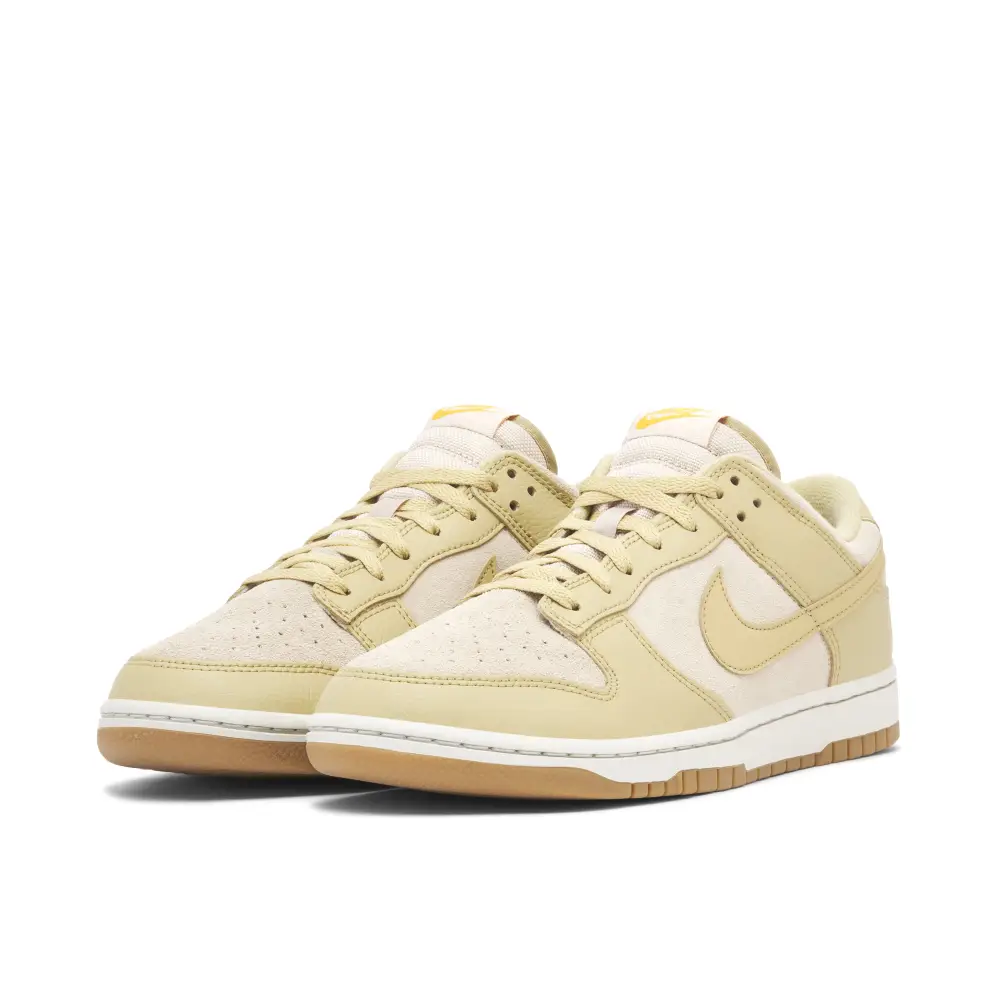 Nike Dunk Low Tan Suede Gum