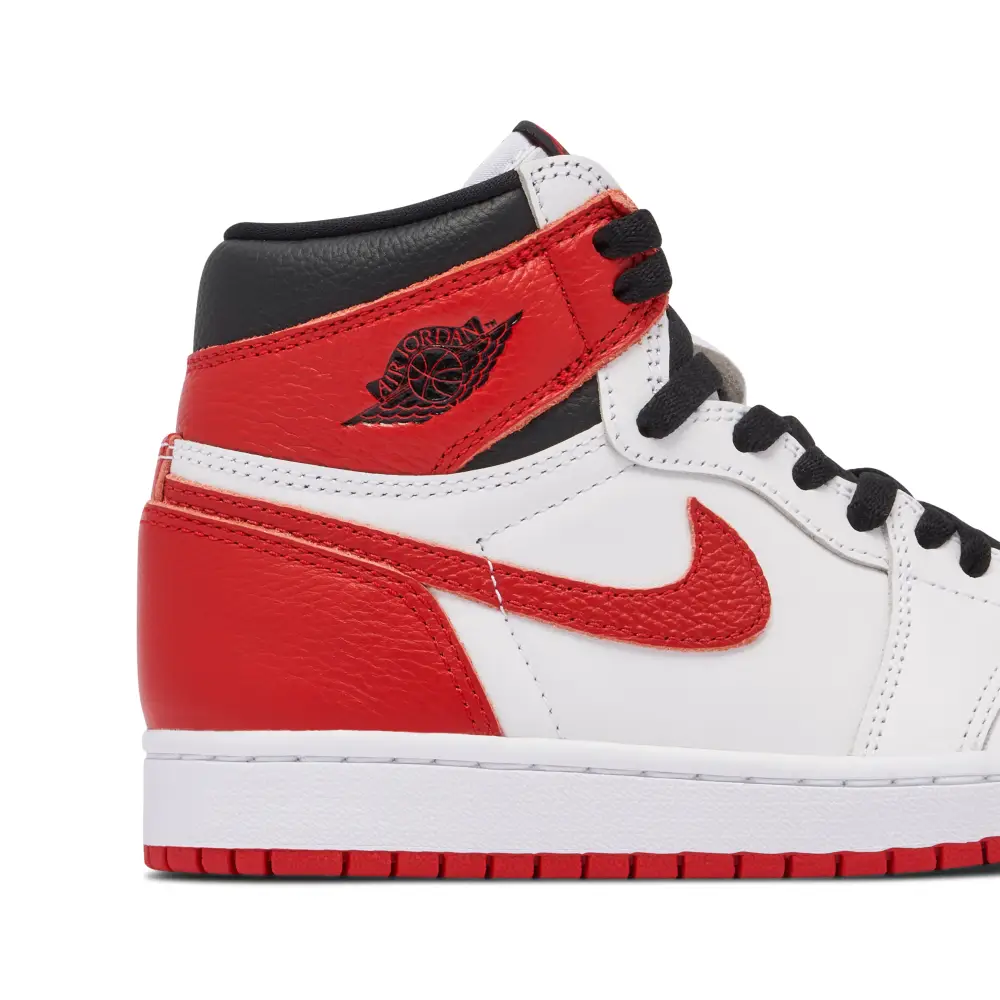 Air Jordan 1 Retro High OG Heritage 
