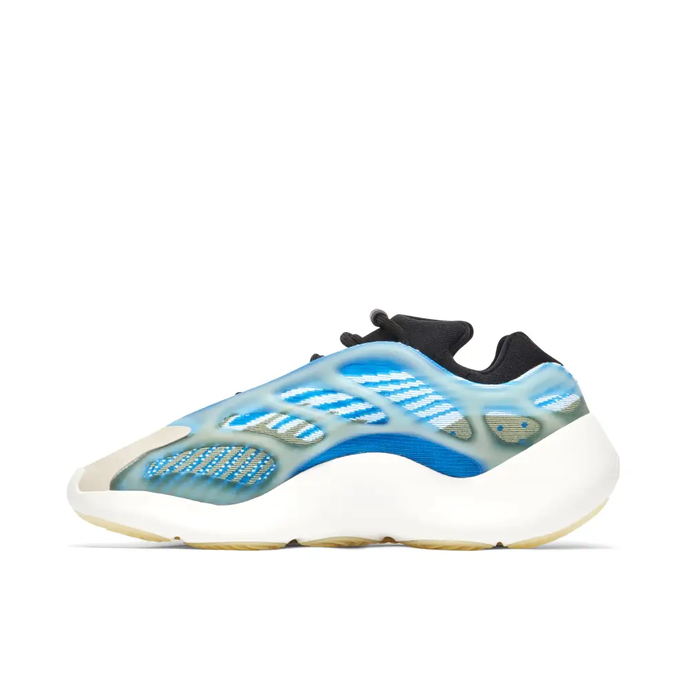 Yeezy Boost 700 v3 Arzareth 8F85758