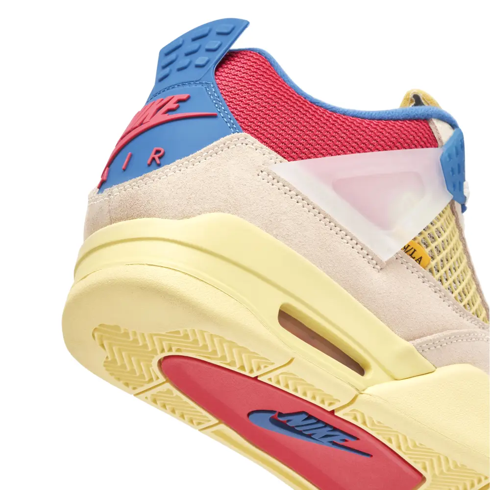 Air Jordan 4 Retro Union Guava Ice 