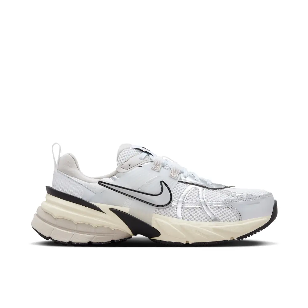 Nike V2K Run Summit White Metallic Silver Womens 010C1847
