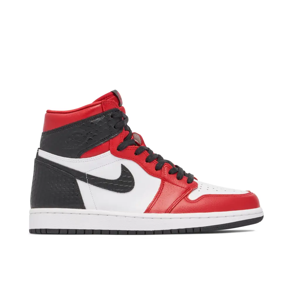 Air Jordan 1 Retro High Satin Snake Chicago Womens