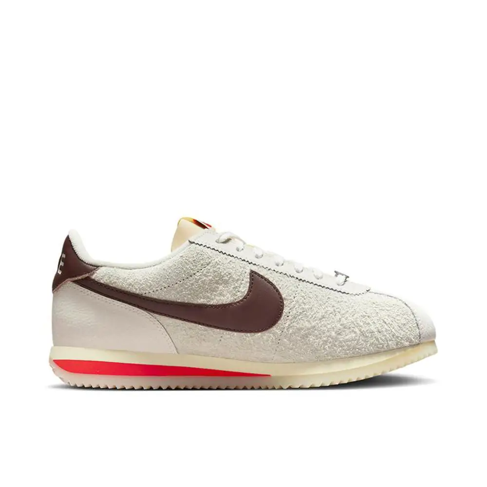 Nike Cortez Light Orewood Brown 02D85527