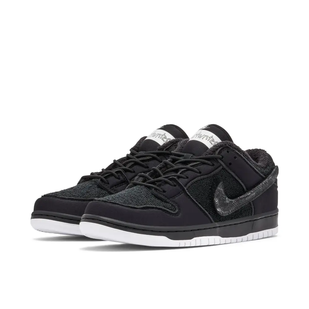 Nike Dunk Low SB x Gnarhunters 
