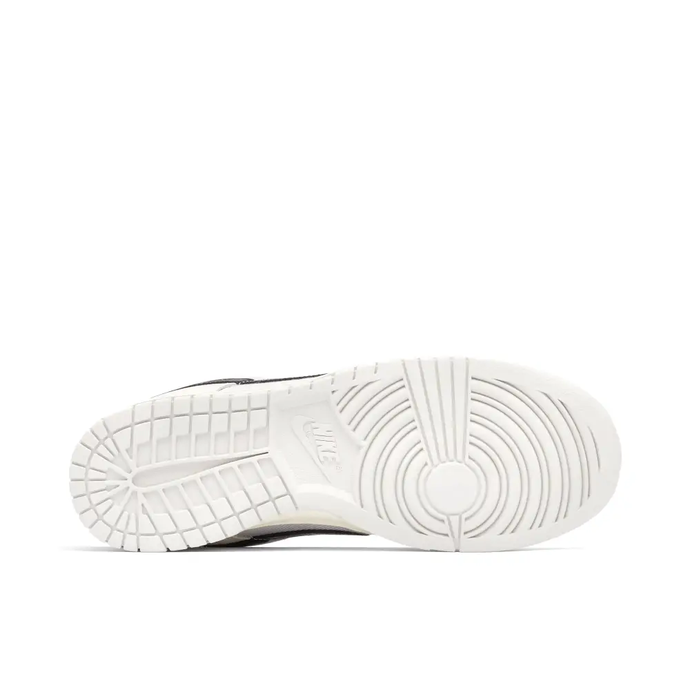 Nike Dunk Low Certified Fresh
