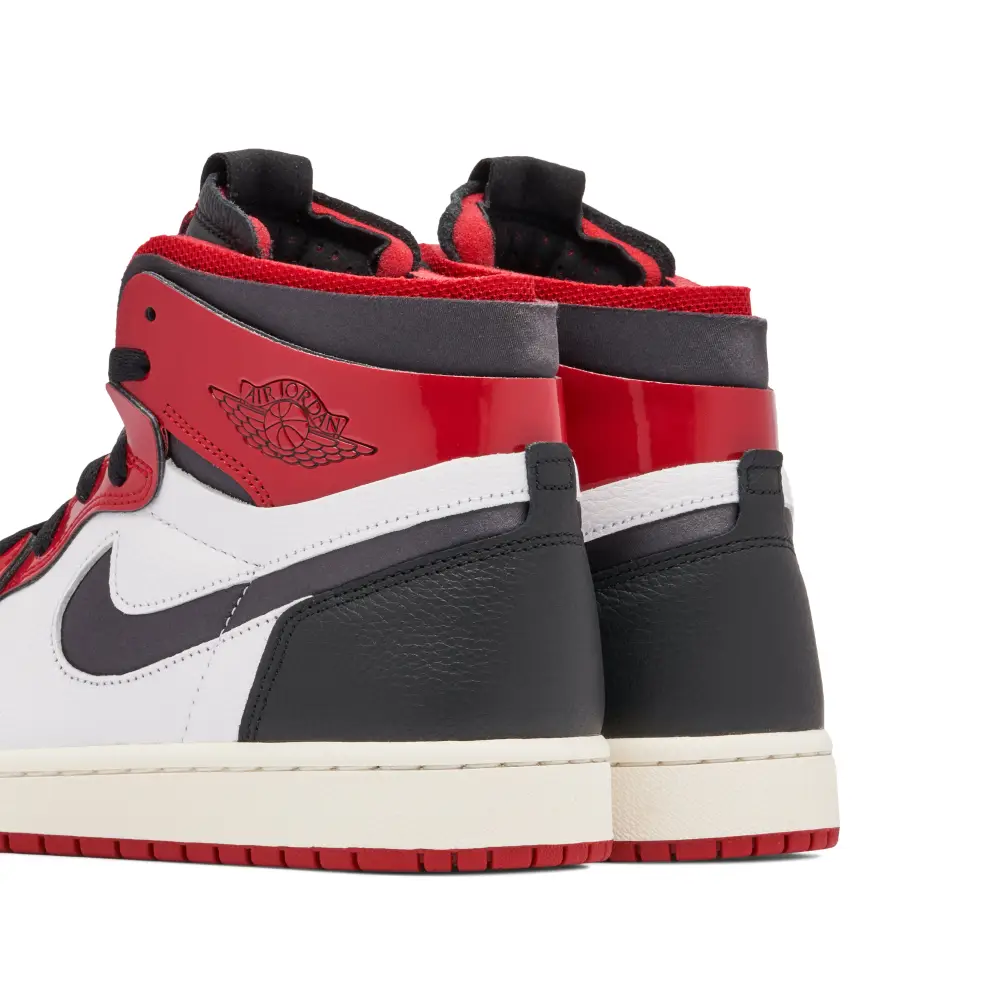 Air Jordan 1 Zoom CMFT Patent Chicago Womens 