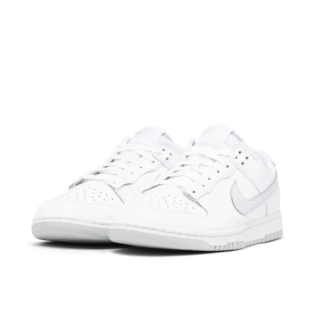 Nike Dunk Low Pure Platinum 
