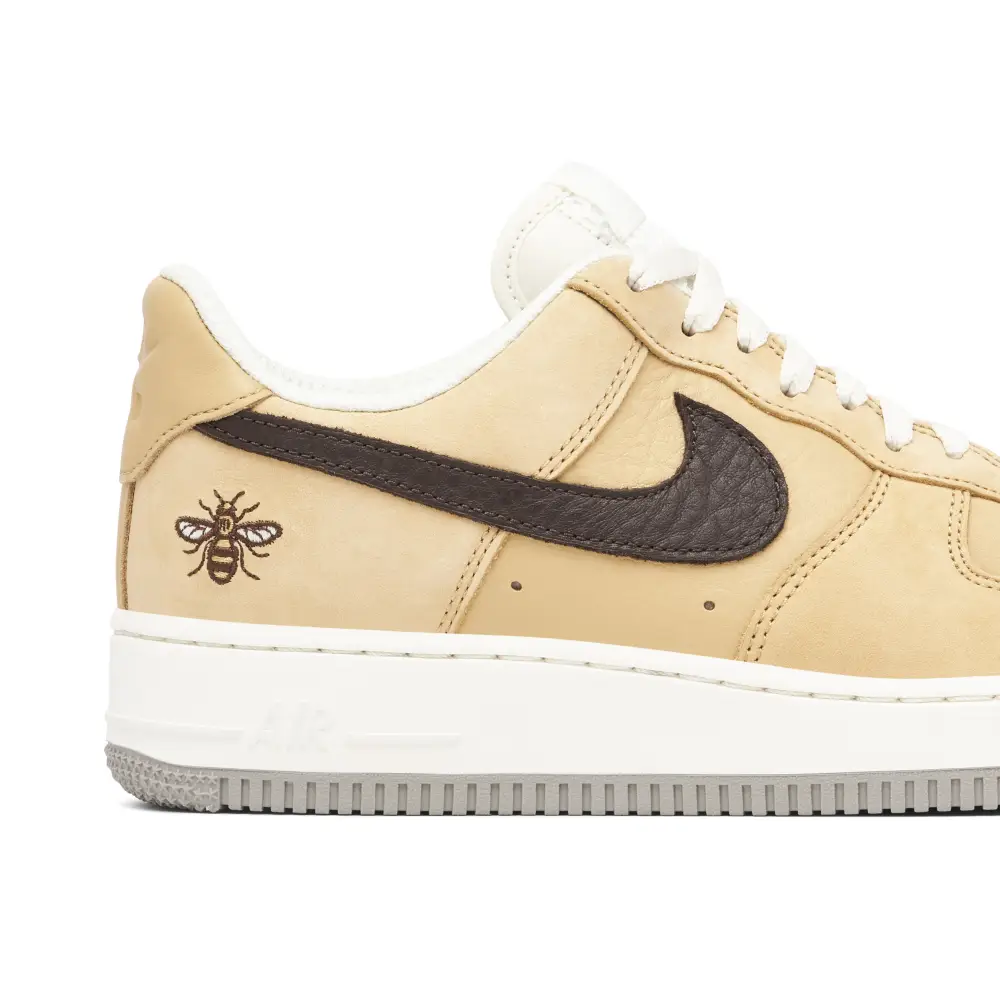 Nike Air Force 1 Manchester Bee 