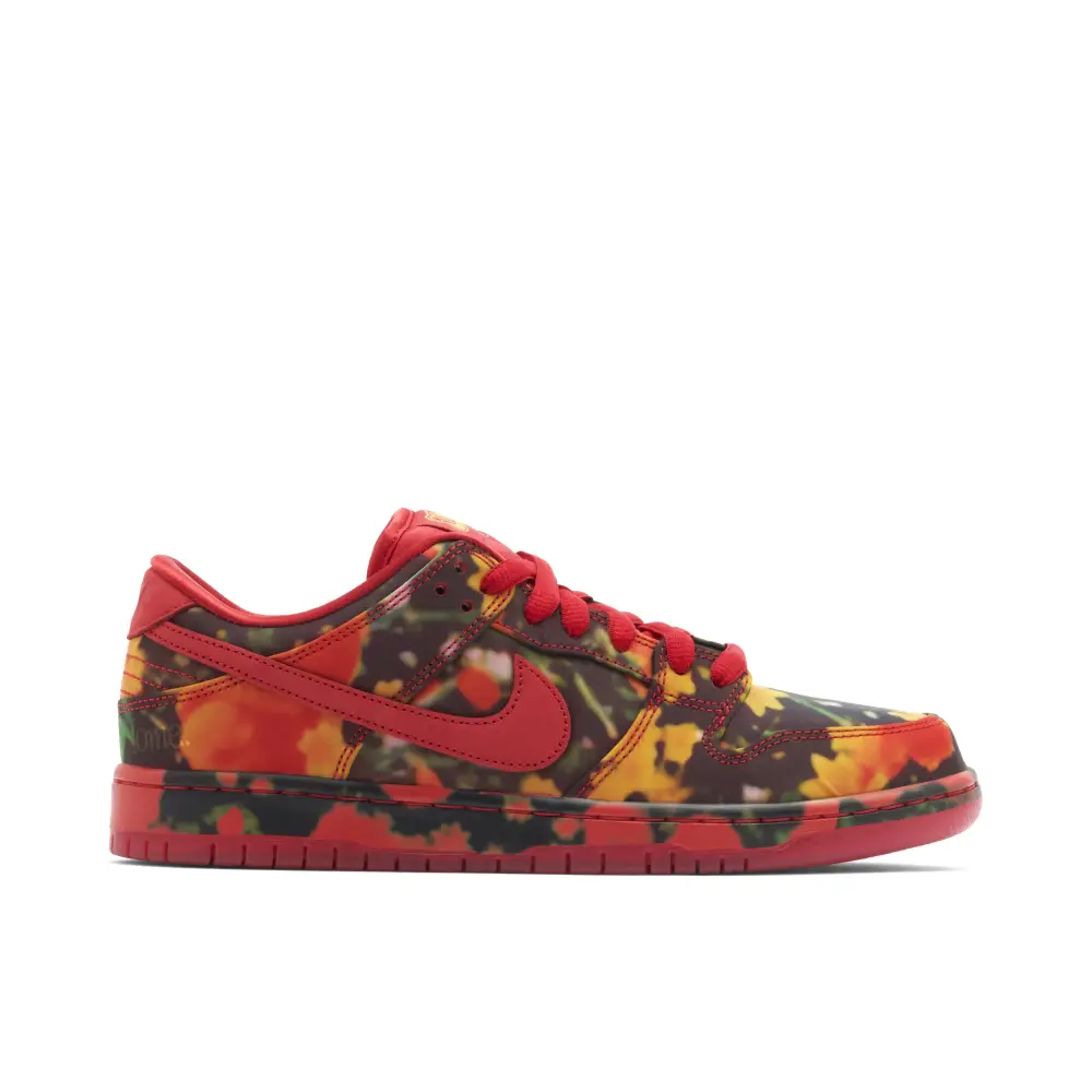 Nike SB Dunk Low The Wizard of Oz Poppy Field 