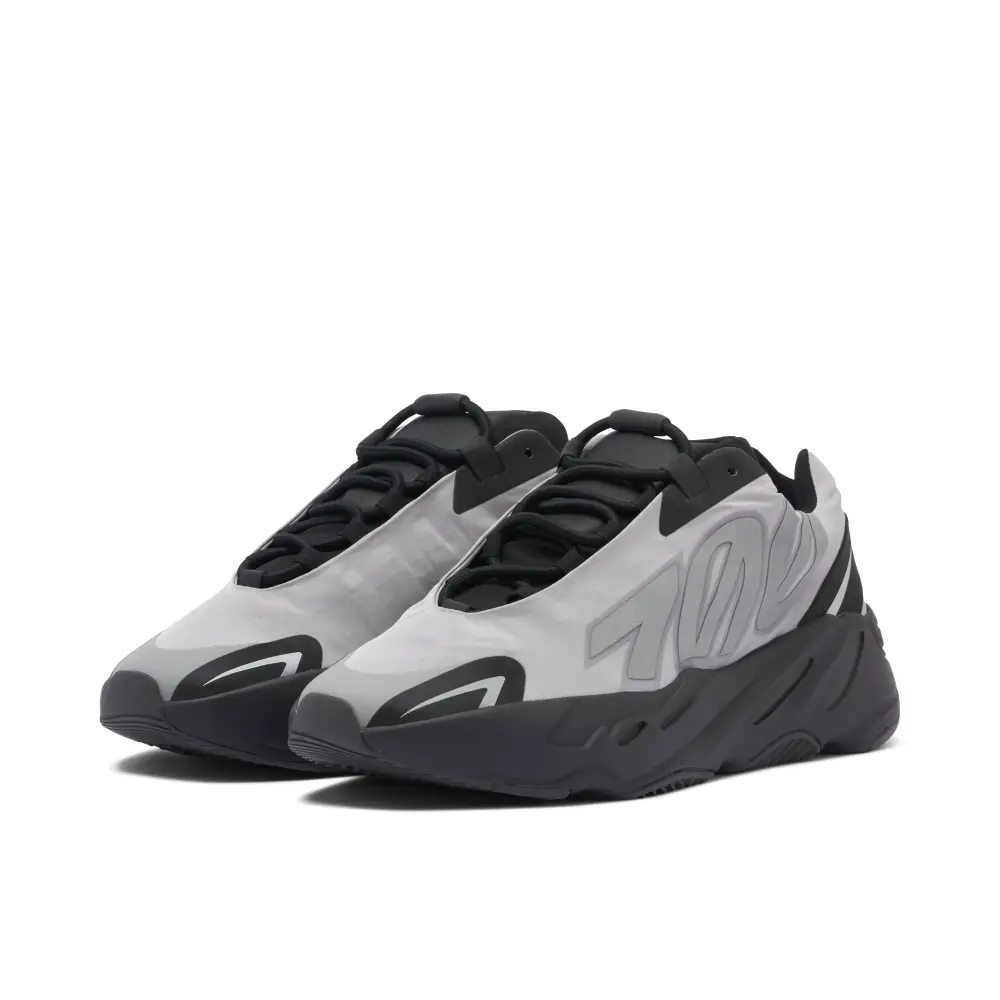 Yeezy 700 MNVN Metallic 