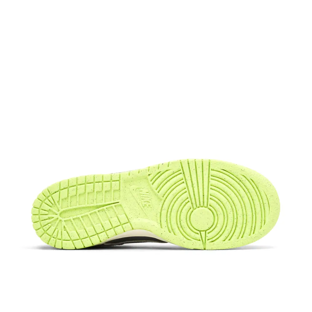 Nike Dunk Low SE Iron Grey Scream Green GS