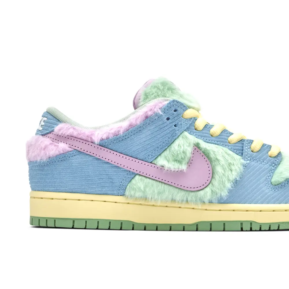 Nike SB Dunk Low Verdy Visty 