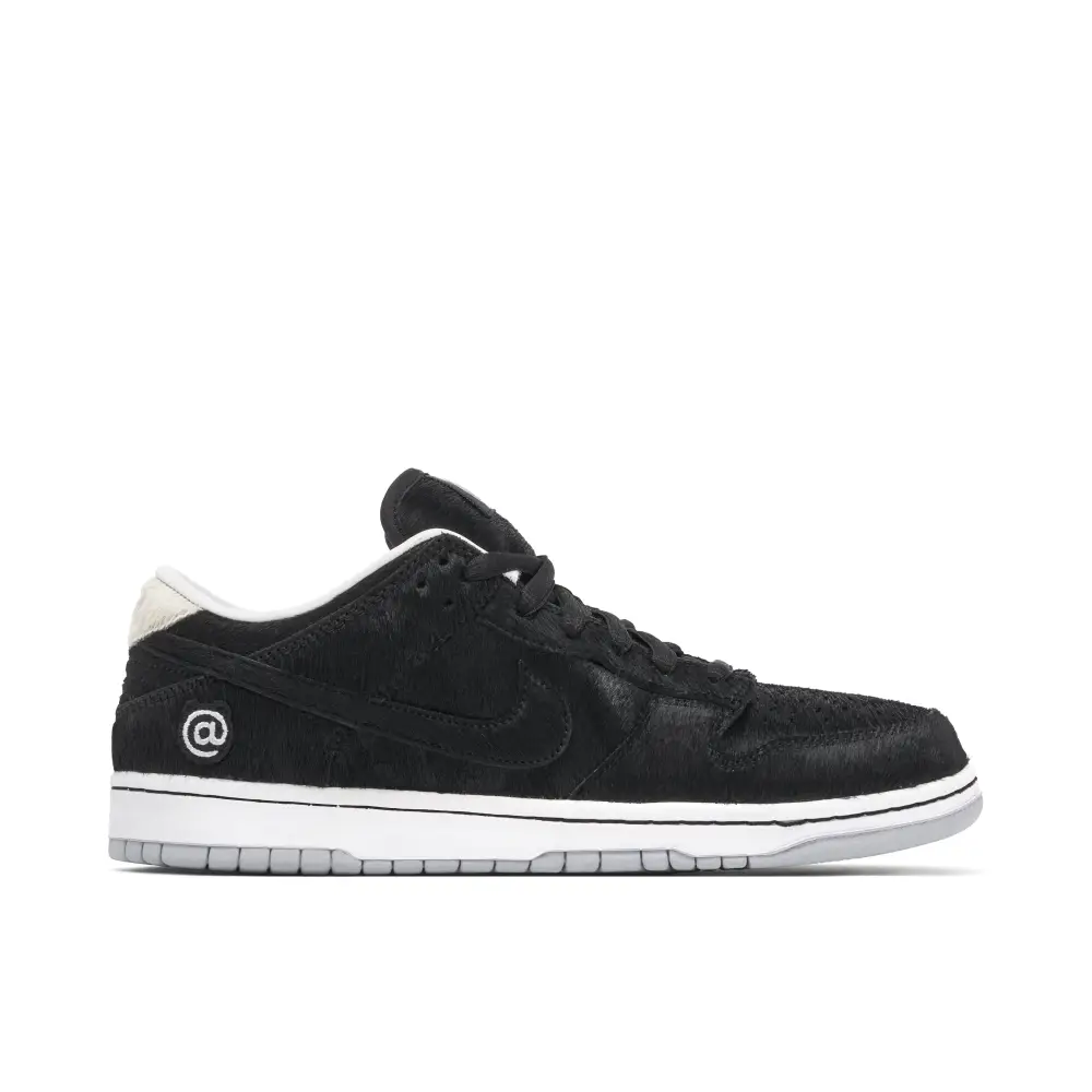 Nike SB Dunk Low Medicom Toy 
