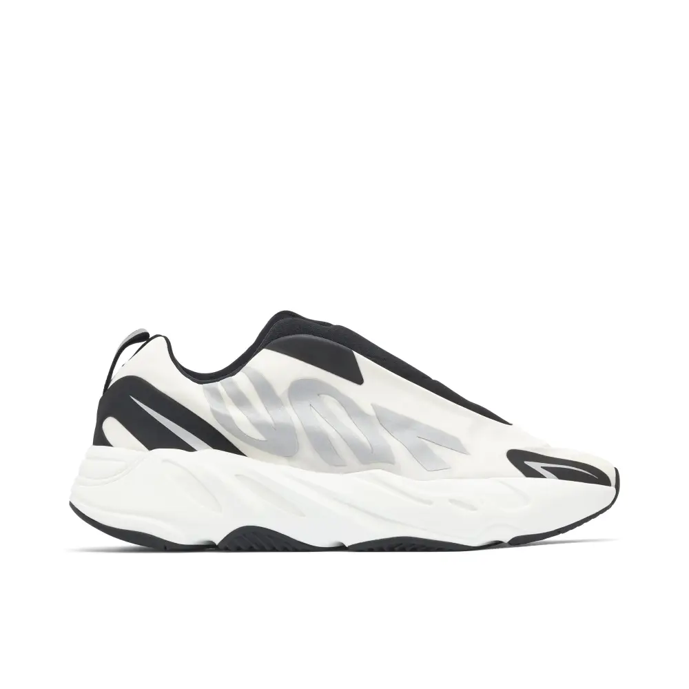 Yeezy Boost 700 MNVN Laceless Analog B0875637