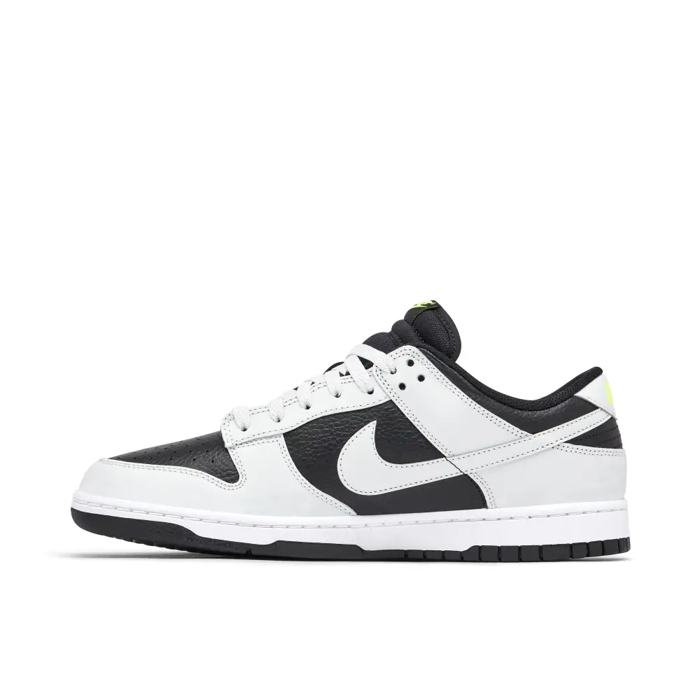 Nike Dunk Low Reverse Panda Neon C684E2676
