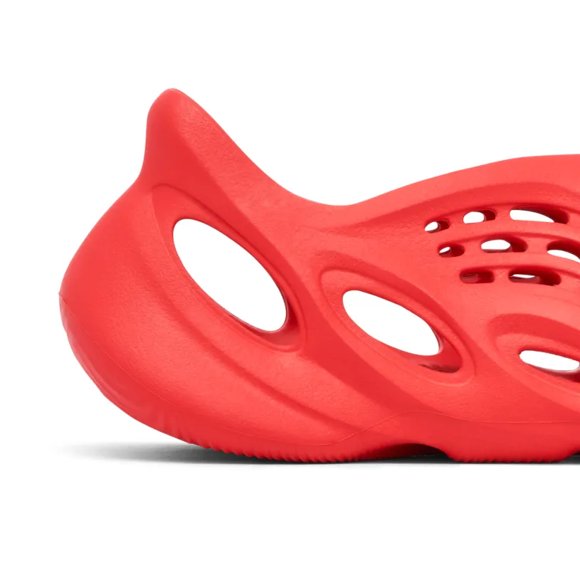 Yeezy Foam Runner Vermilion 