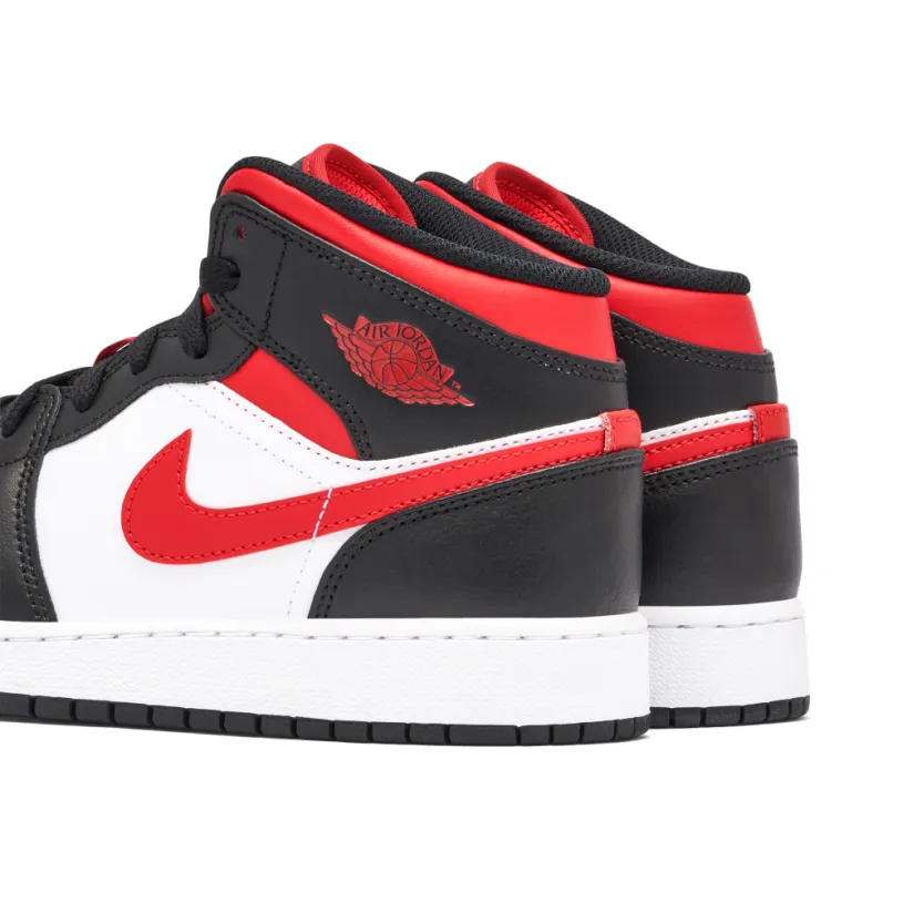 Air Jordan 1 Mid Bred Toe White GS 