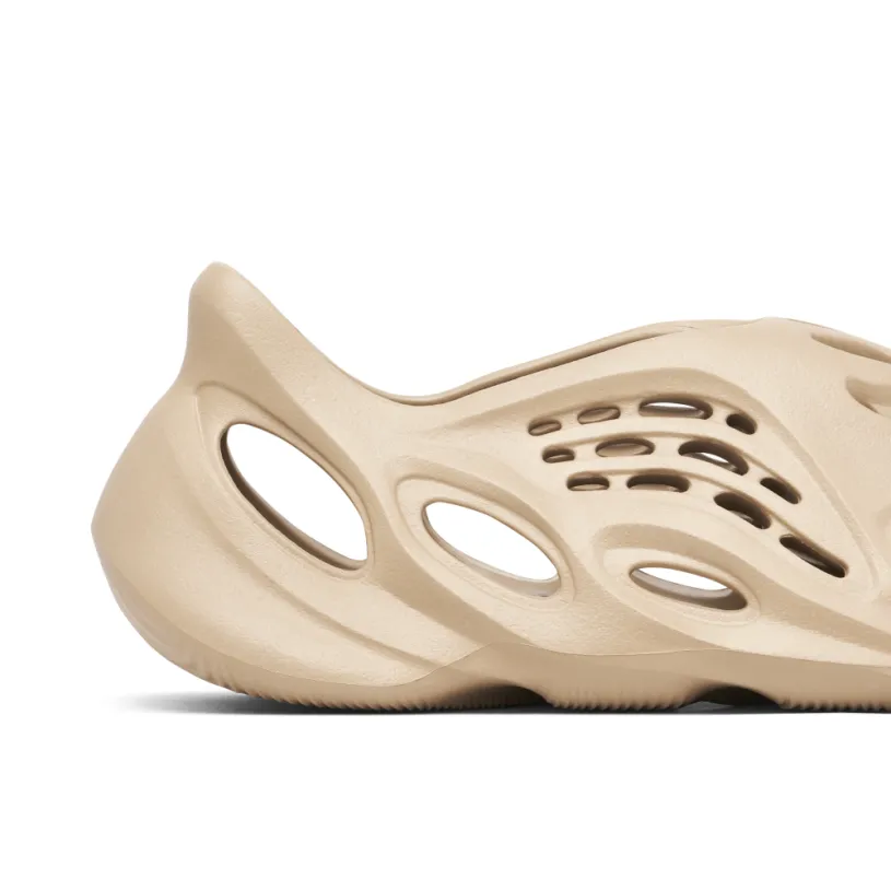 Yeezy Foam Runner Mist 