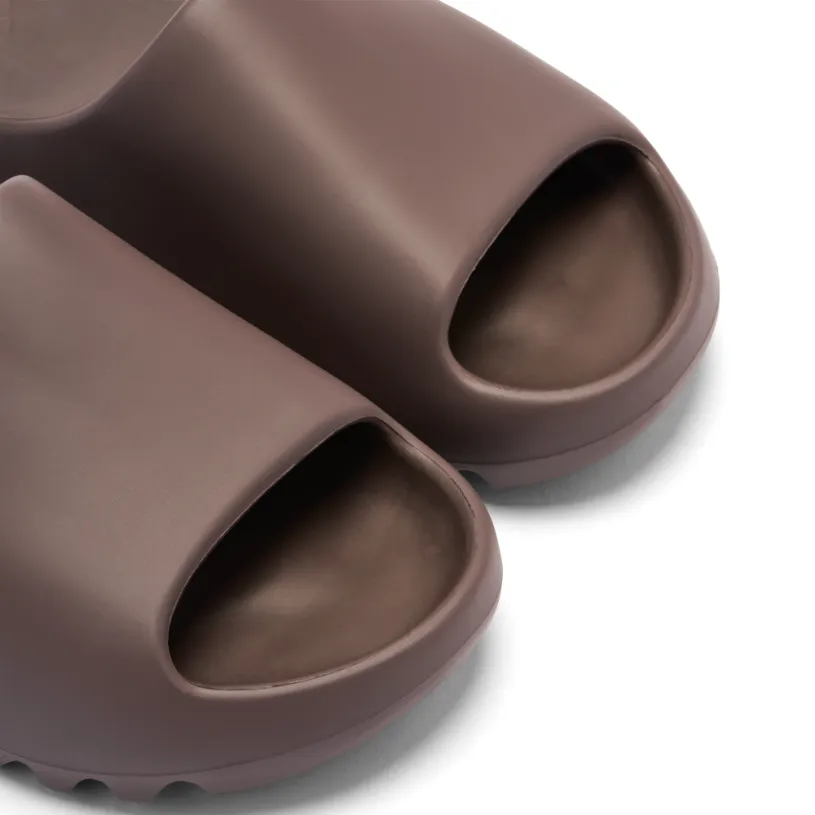 Yeezy Slide Soot 2021 