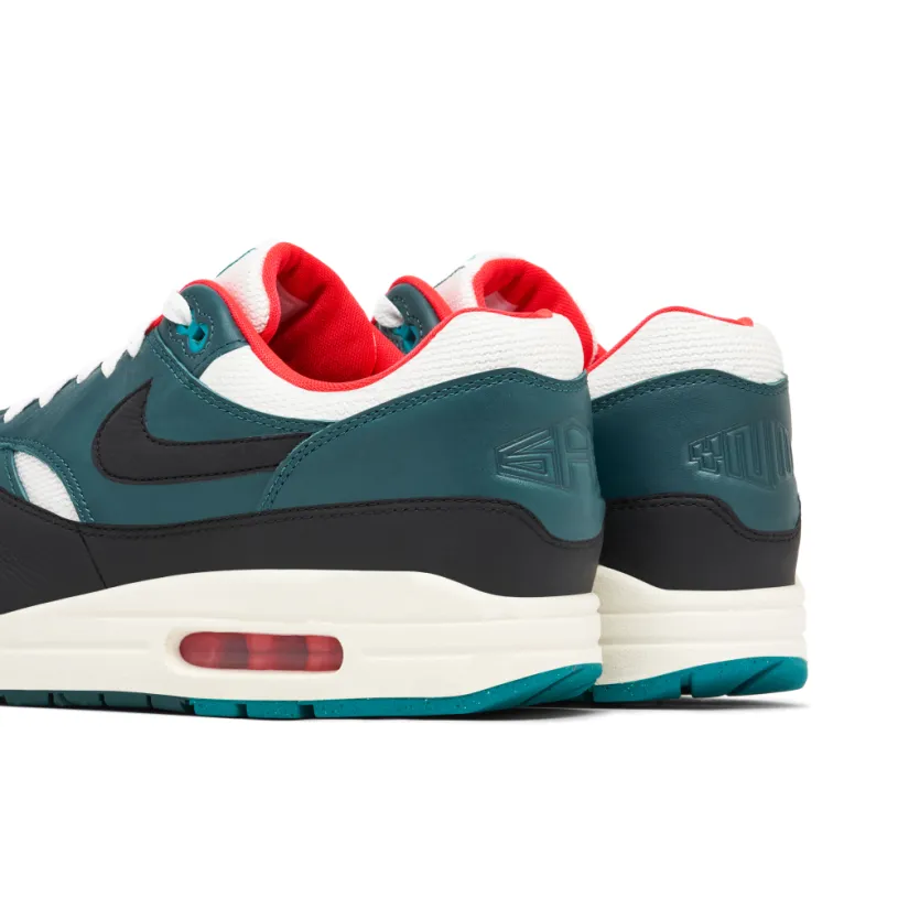 Nike Air Max 1 x Lebron Liverpool 