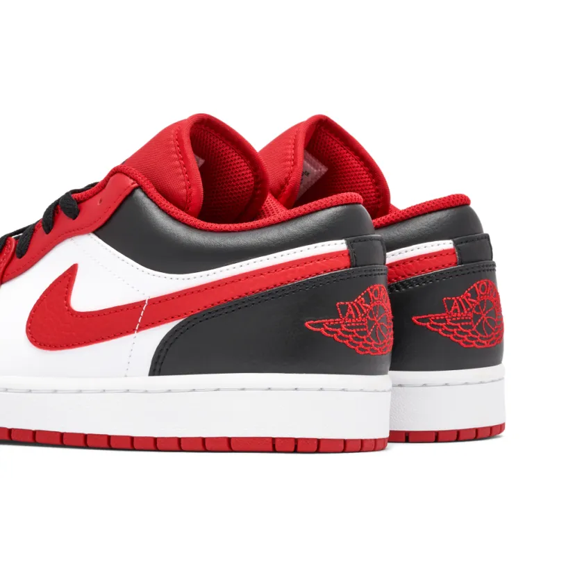Air Jordan 1 Low Bulls 