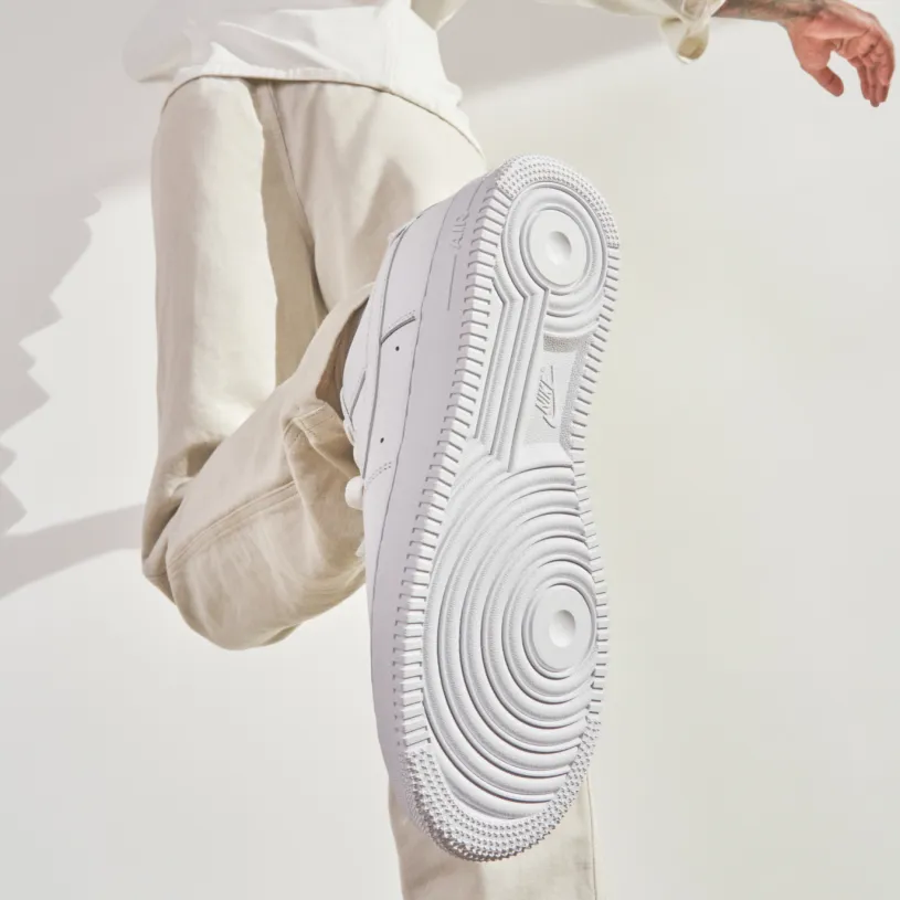 Nike Air Force 1 Low '07 White 