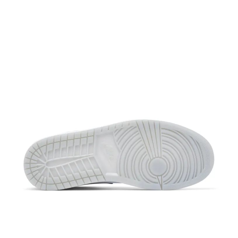 Air Jordan 1 Mid French Blue Fire Red 