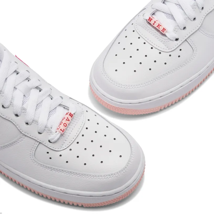 Nike Air Force 1 Valentine's Day 2022 