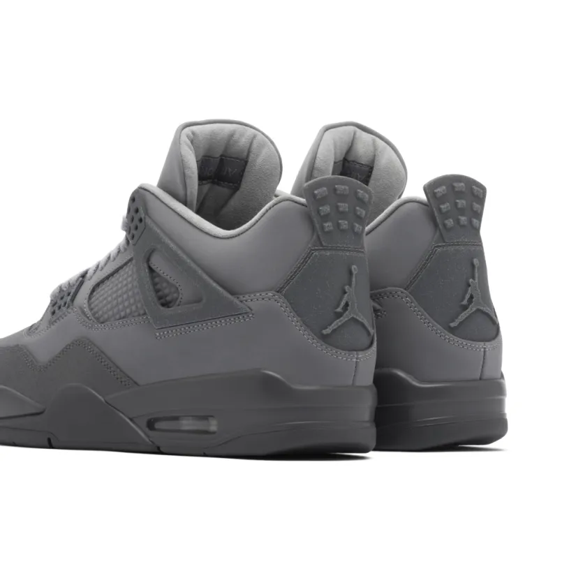Air Jordan 4 SE Wet Cement 
