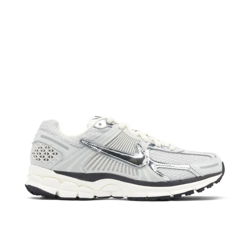 Nike Zoom Vomero 5 Photon Dust Chrome