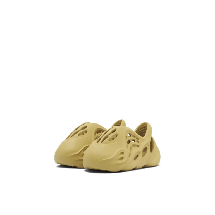 Yeezy Foam Runner Sulfur Infants 