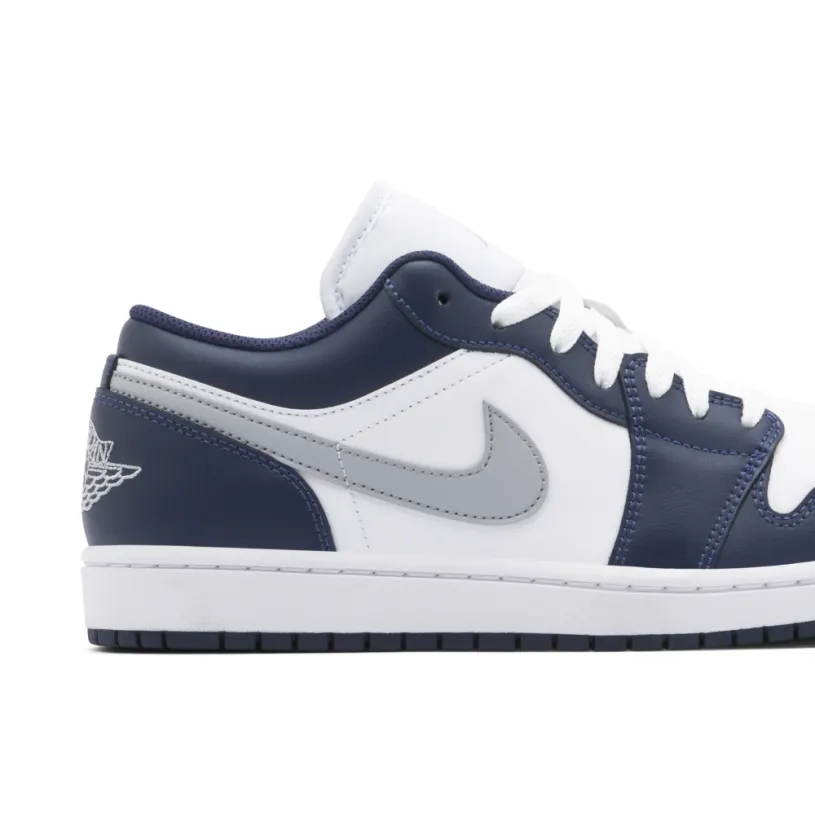 Air Jordan 1 Low Wolf Grey Midnight Navy 