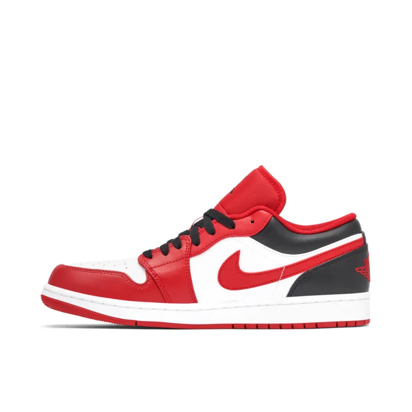 Air Jordan 1 Low Bulls