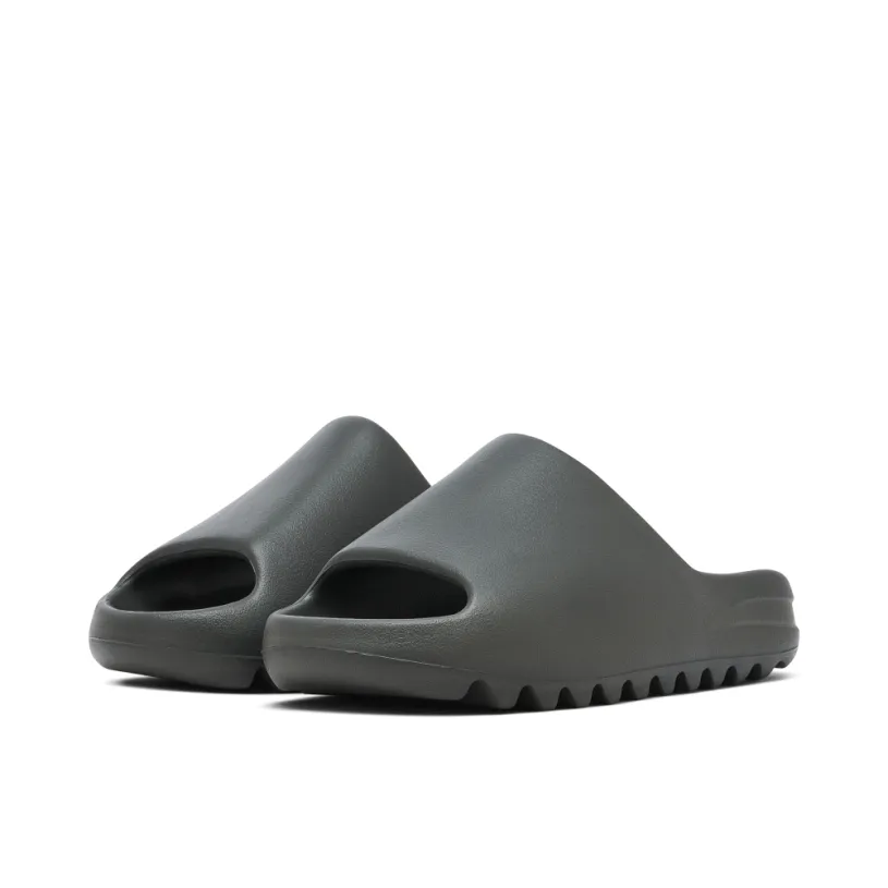 Yeezy Slides Dark Onyx 