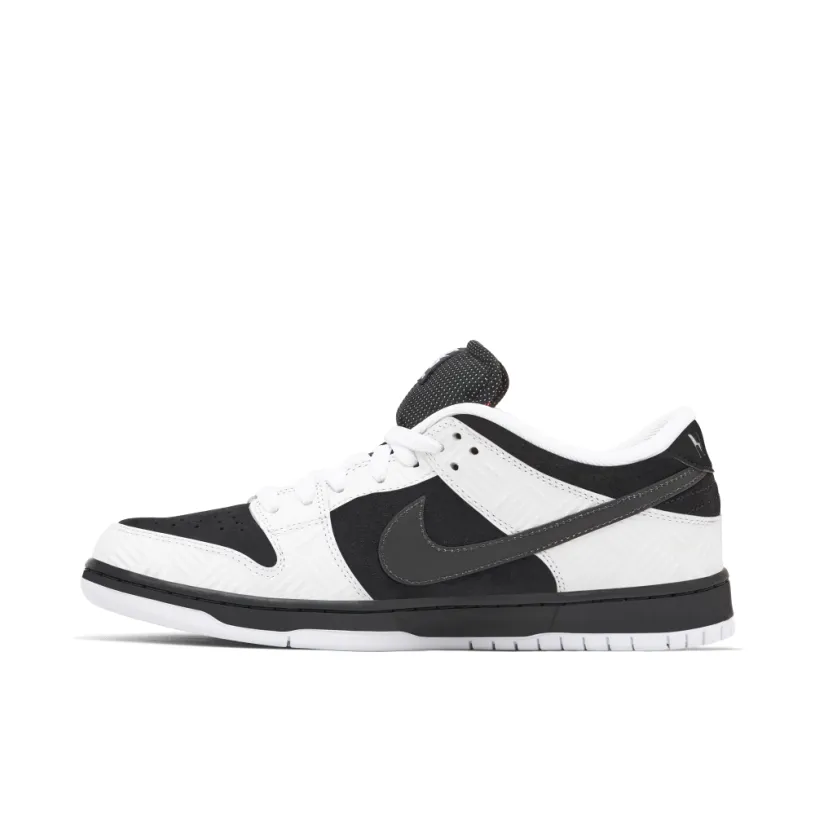 Nike SB Dunk Low x TIGHTBOOTH White Black