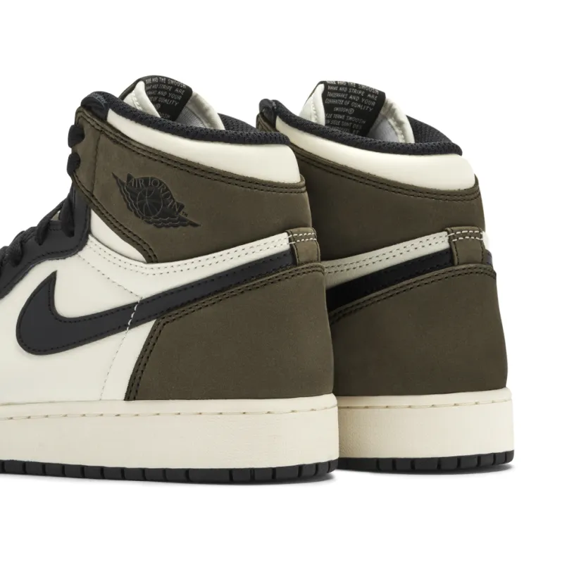 Air Jordan 1 Dark Mocha GS 