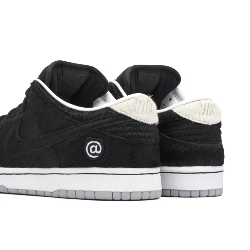 Nike SB Dunk Low Medicom Toy 